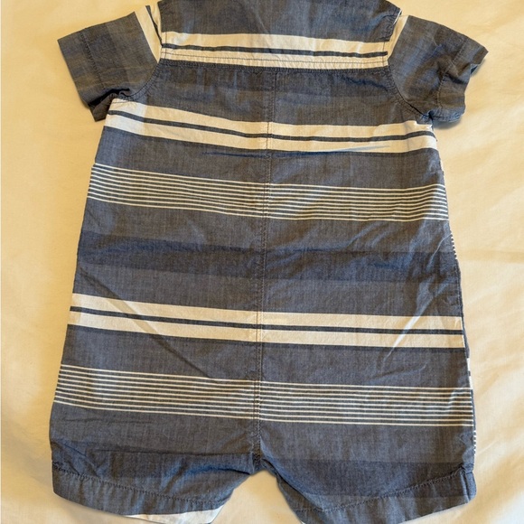 Carter’s Striped Blue and White Baby Romper 6M - Picture 4 of 4